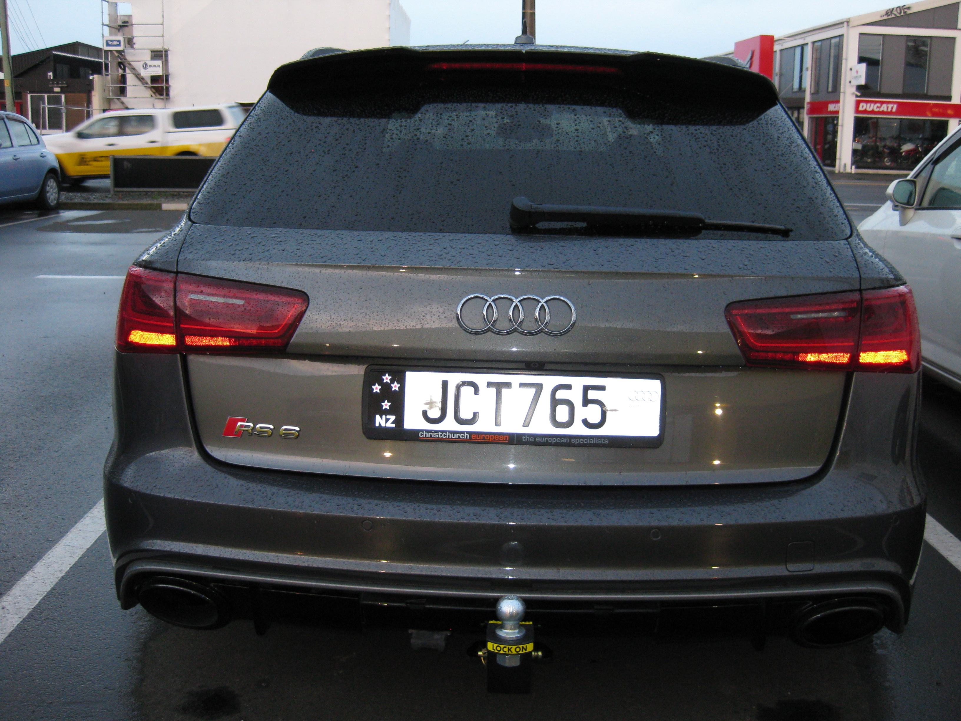 AUDI RS6 STATIONWAGON 2011-2018